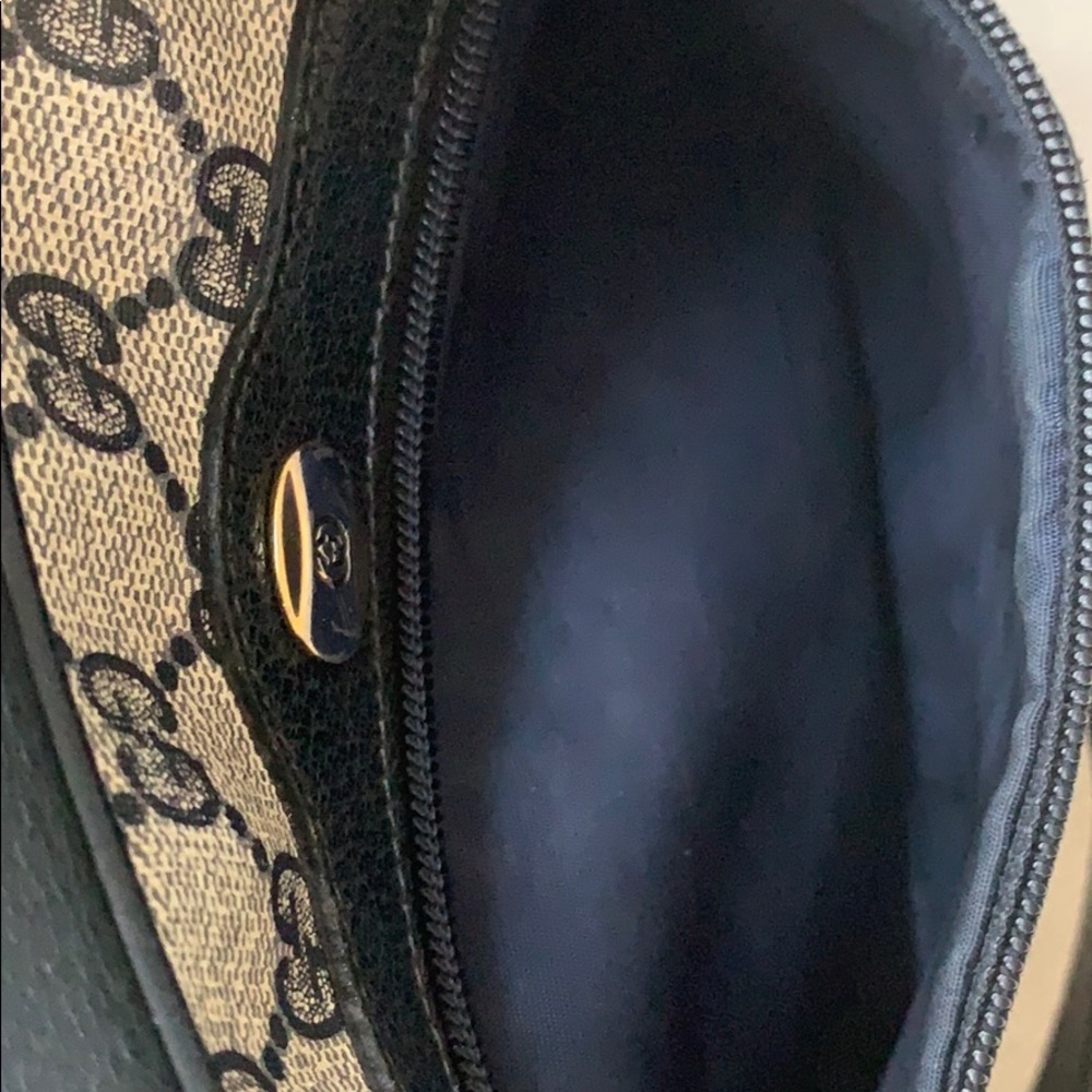 GUCCI Authentic vintage Accessory Collection bag - Picture 14 of 16